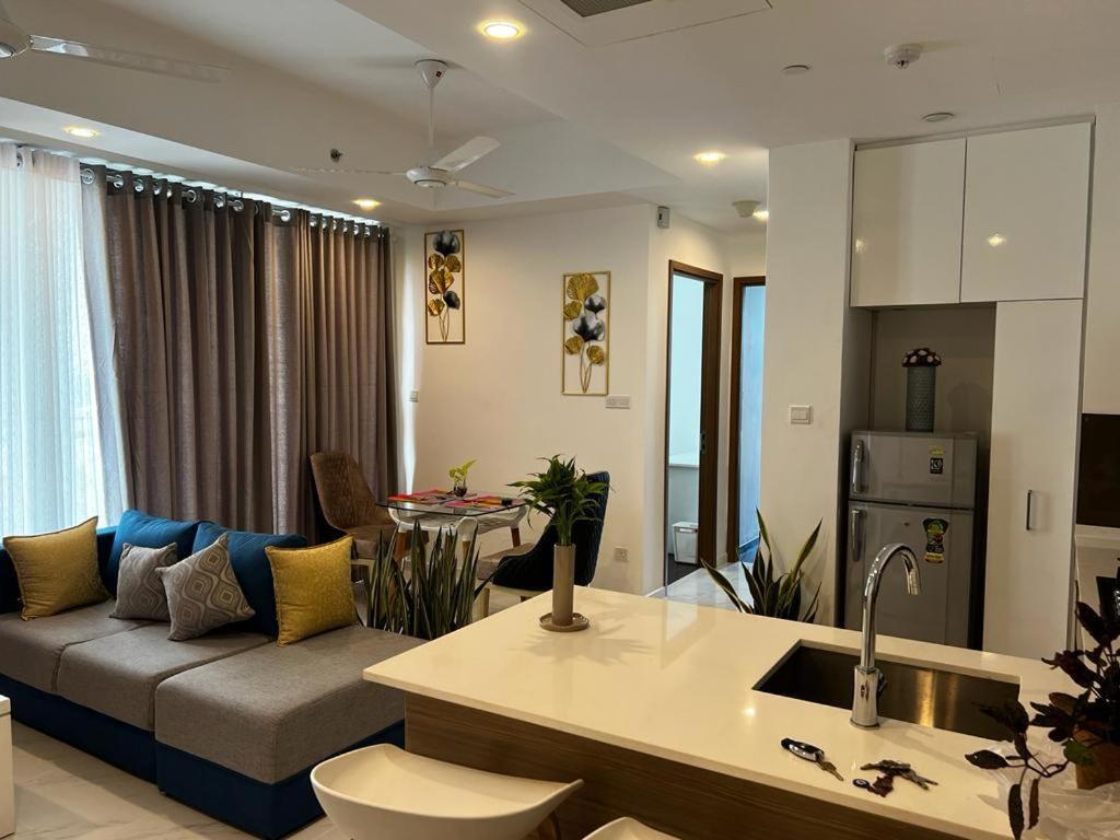 Luxury Sky Apartment Коломбо Экстерьер фото